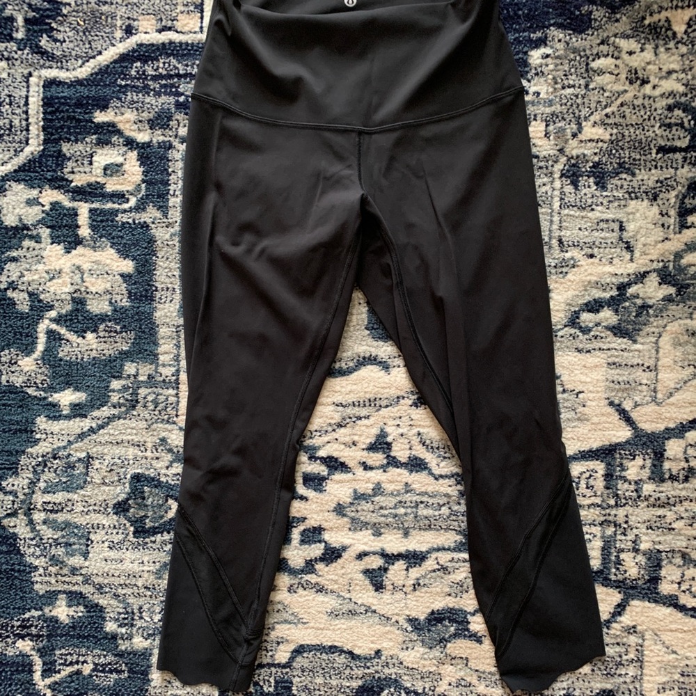Lululemon Wunder Under Scalloped Hem Fold Over High Rise Crop 23” Black